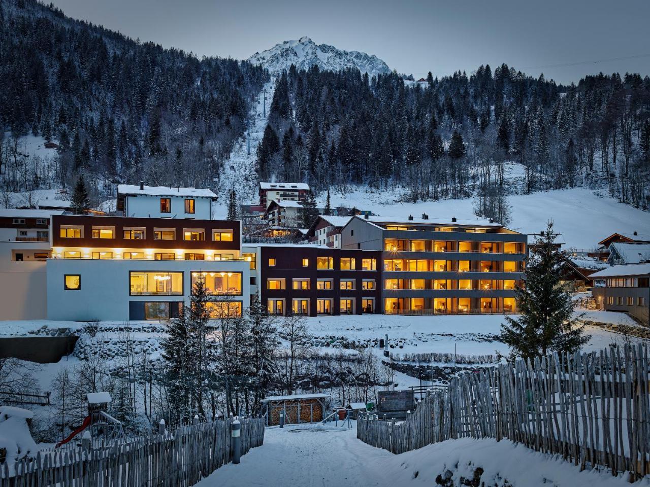 Aktiv-Hotel Sarotla Brand  Exterior foto